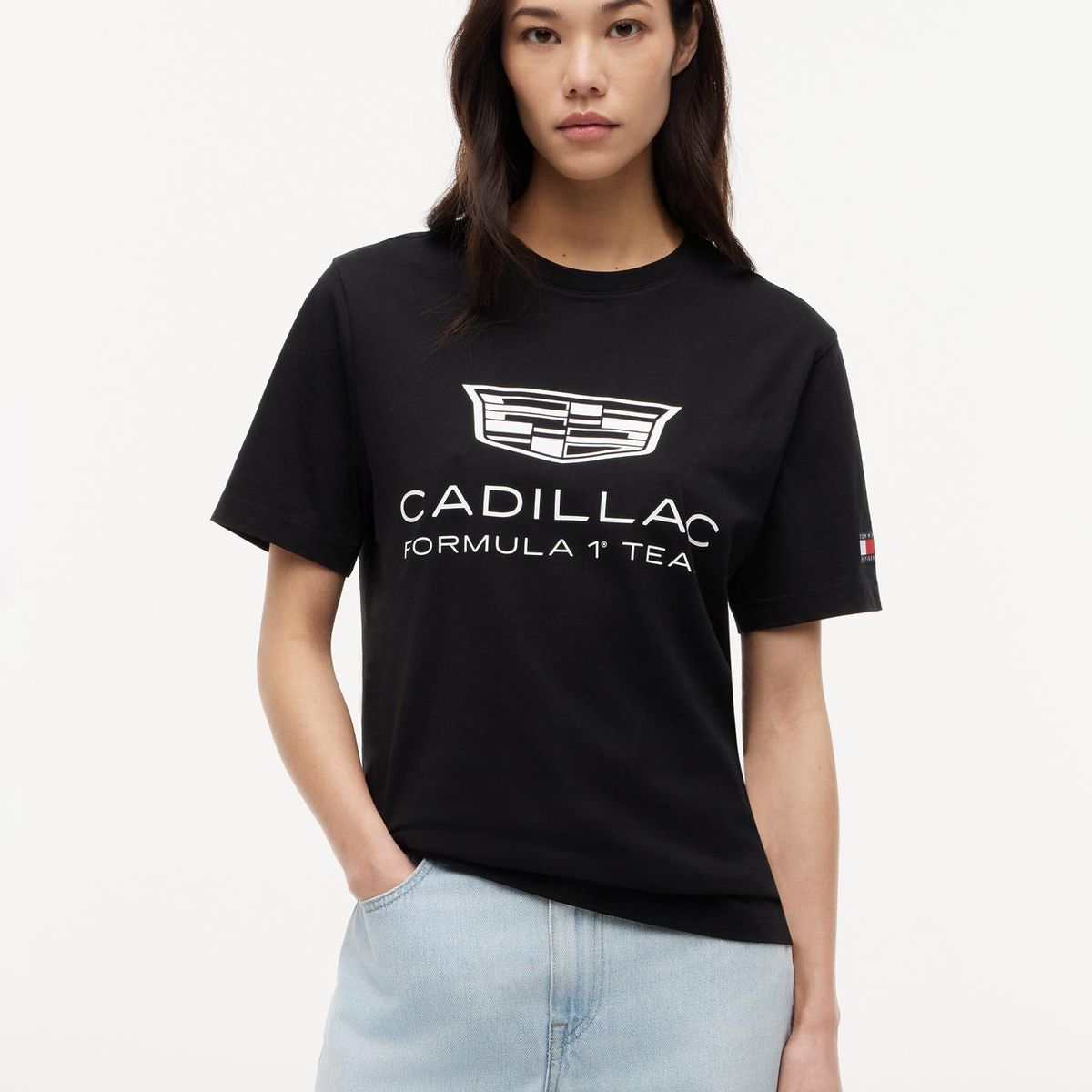 TOMMY HILFIGER - Polera Unisex TH x Cadillac Fórmula 1 Regular Fit Negro Tommy Hilfiger