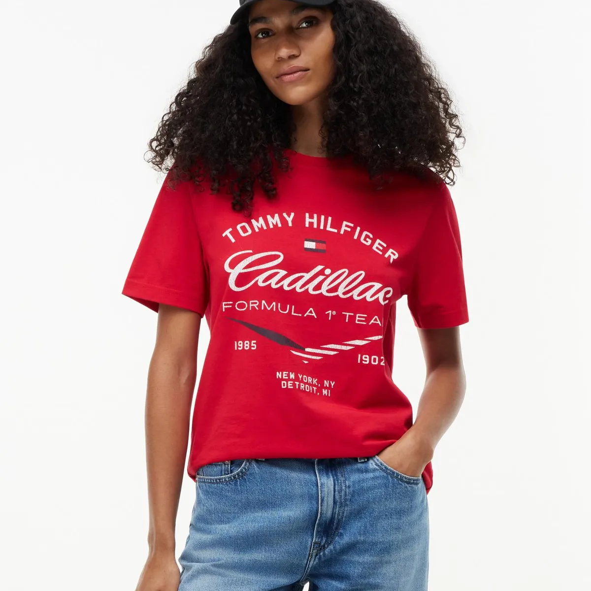 TOMMY HILFIGER - Polera Unisex TH x Cadillac Fórmula 1 Regular Fit Rojo Tommy Hilfiger