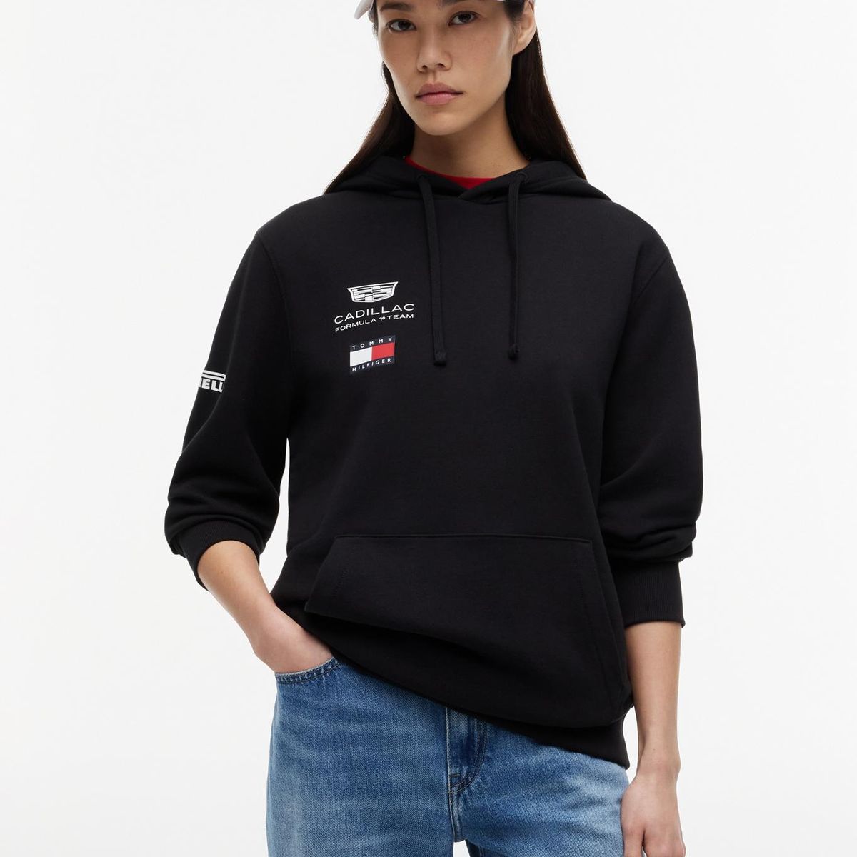 TOMMY HILFIGER - Polerón Unisex TH x Cadillac Fórmula 1 Negro Tommy Hilfiger