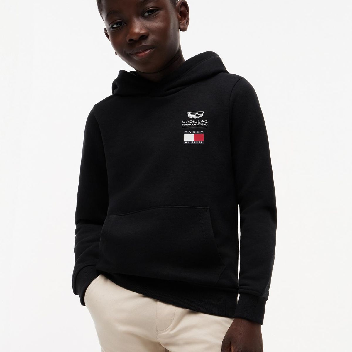 TOMMY HILFIGER - Polerón Unisex TH x Cadillac Fórmula 1 Negro Tommy Hilfiger