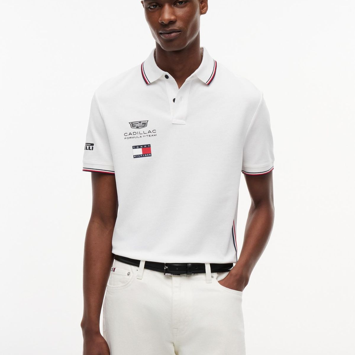 TOMMY HILFIGER - Polo Unisex TH x Cadillac Fórmula 1 Regular Fit Blanco Tommy Hilfiger