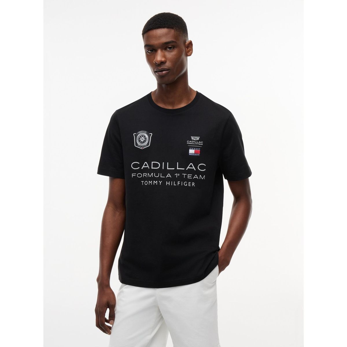 TOMMY HILFIGER - Polera Unisex TH x Cadillac Fórmula 1 Regular Fit Negro Tommy Hilfiger