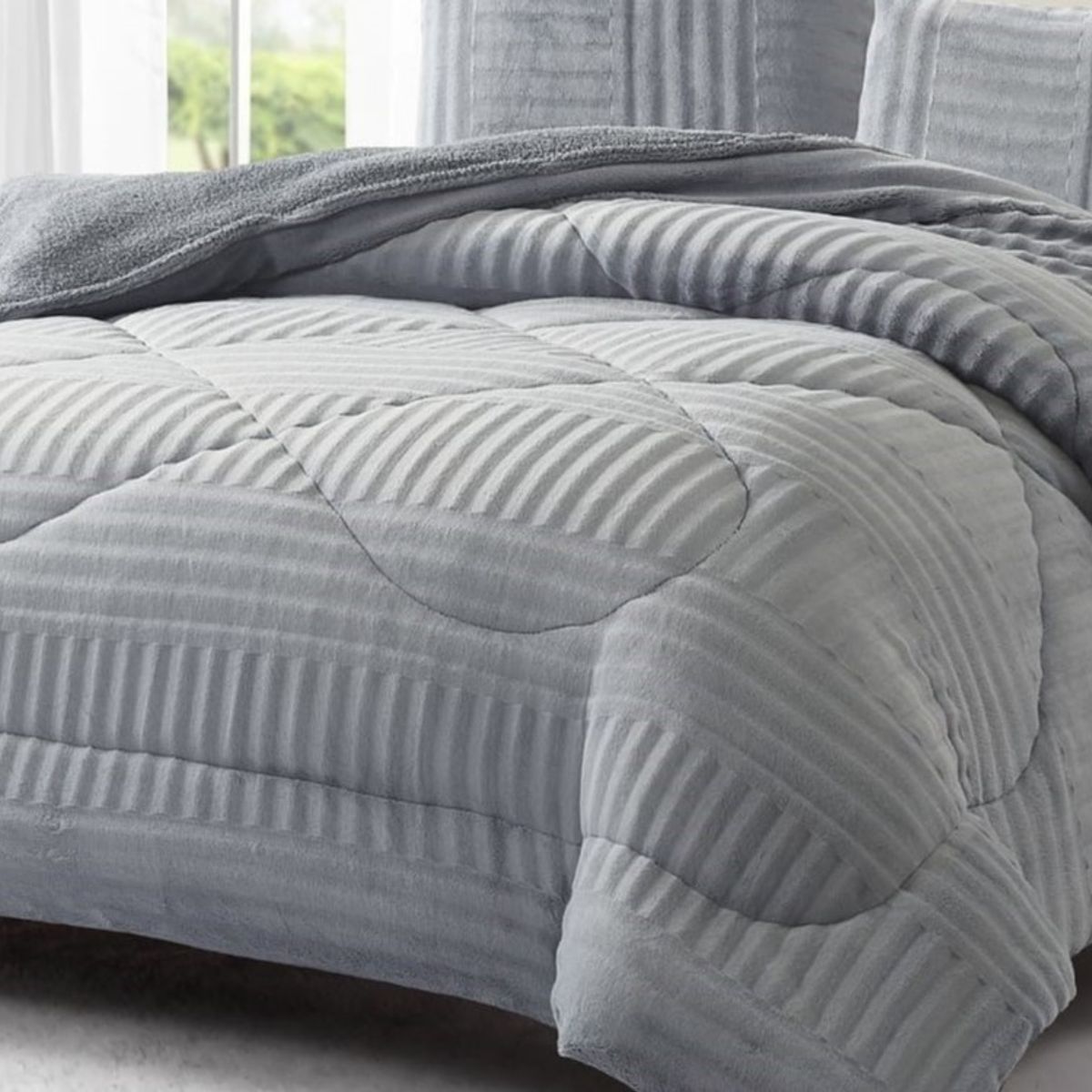 GENERICO - COBERTORES CON DISEÑOTEXTURIZADOS PARA INVIERNO SHERPAS CON CHIPORROS