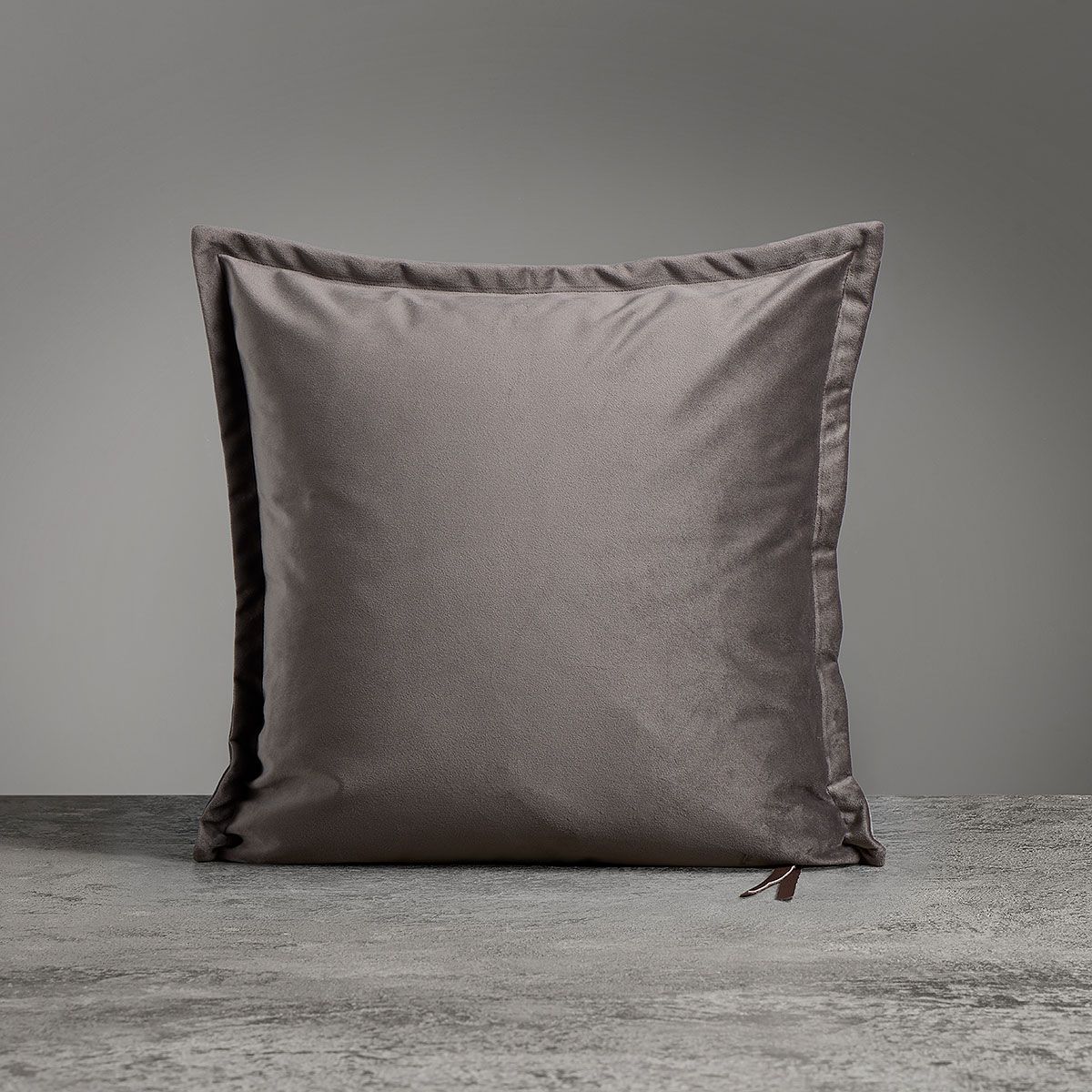 ROSEN - Funda de Cojín Sergio Arias Velvet Vison 50X50 cm