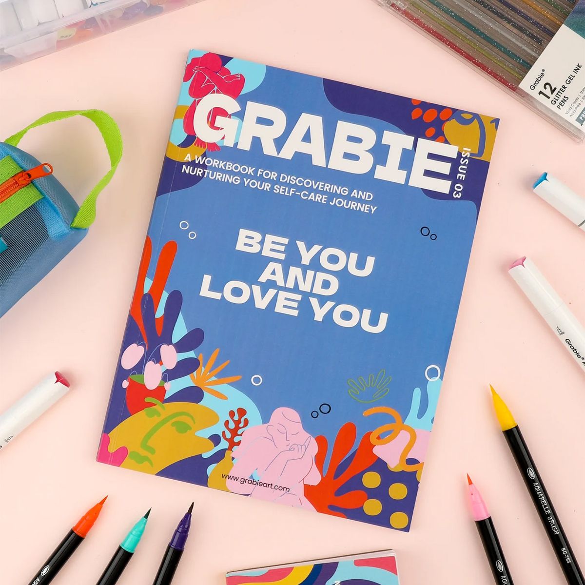 GRABIE - Libro de Actividades de 28 dias "Sé Tu Mismo y Ámate"