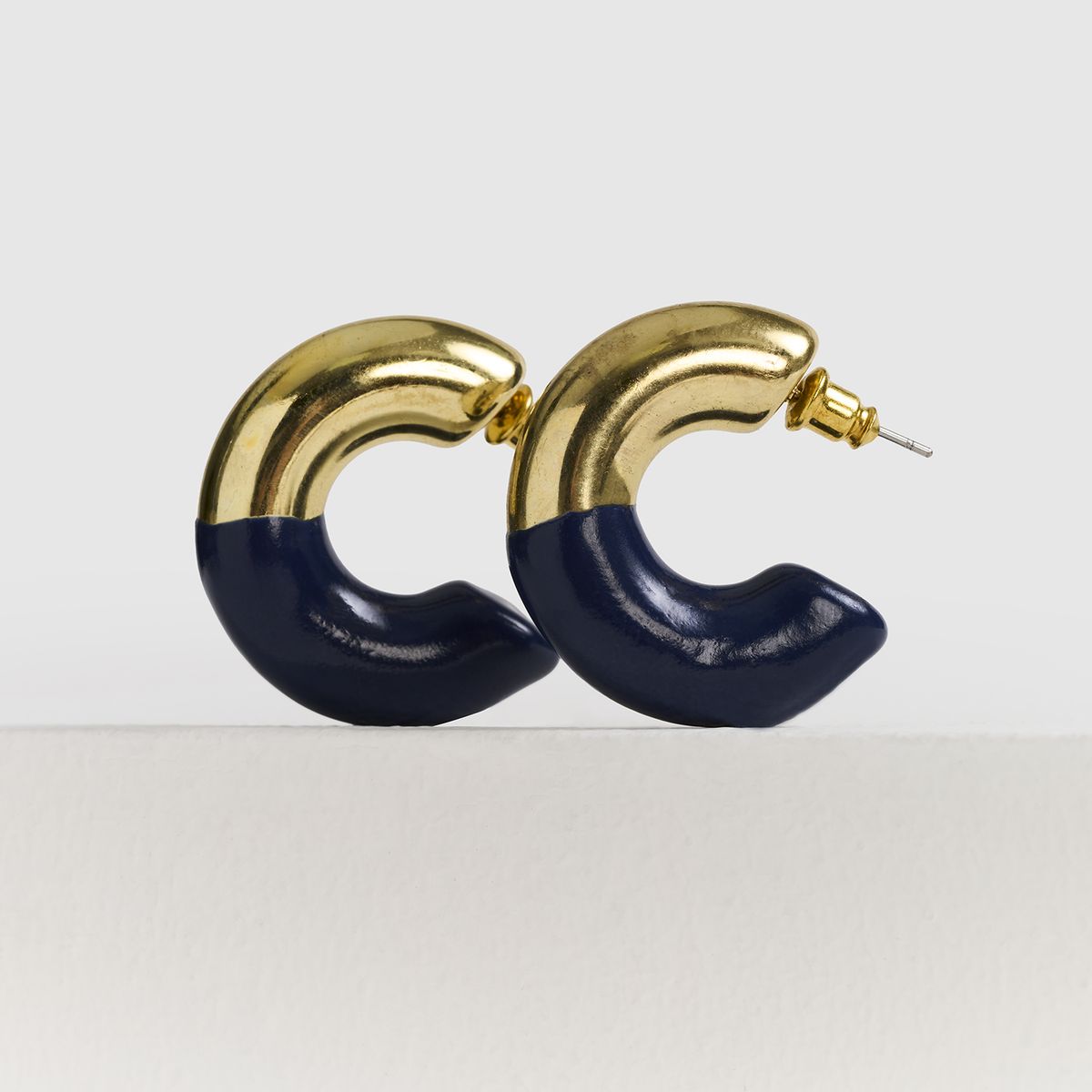 LOUNGE - Aros Mujer Semiabiertos Con Detalle De Resina