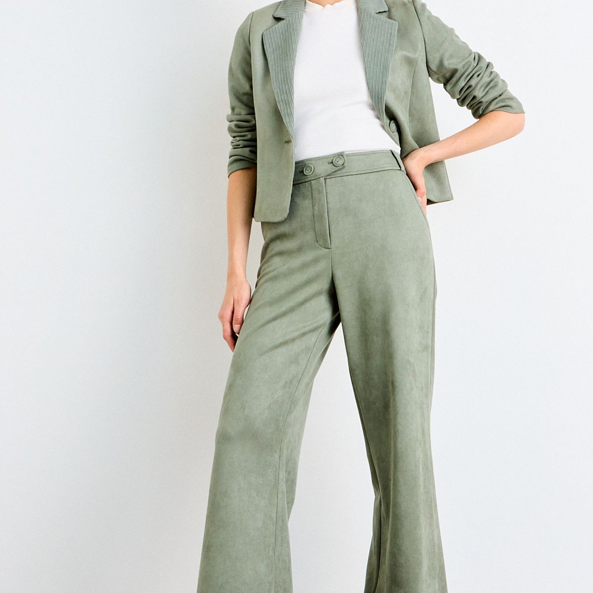 IO - Pantalon Liso Mujer Verde Oliva Io