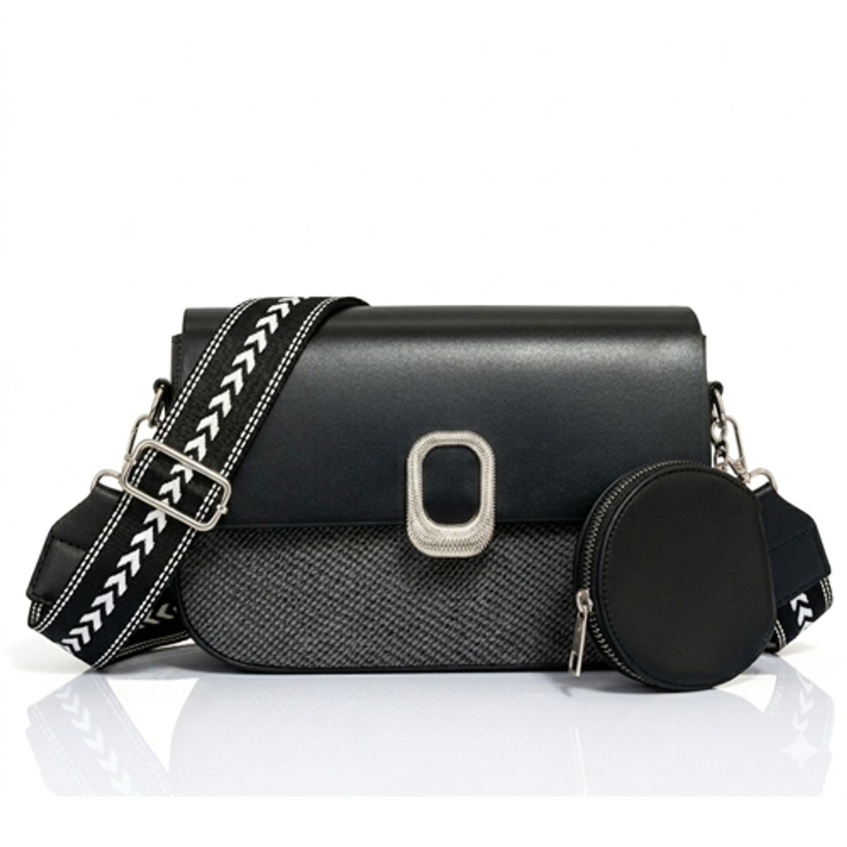 GENERICO - Cartera de Hombro Estilo Camera Bag con Herrajes Plateados y Correa Bordada