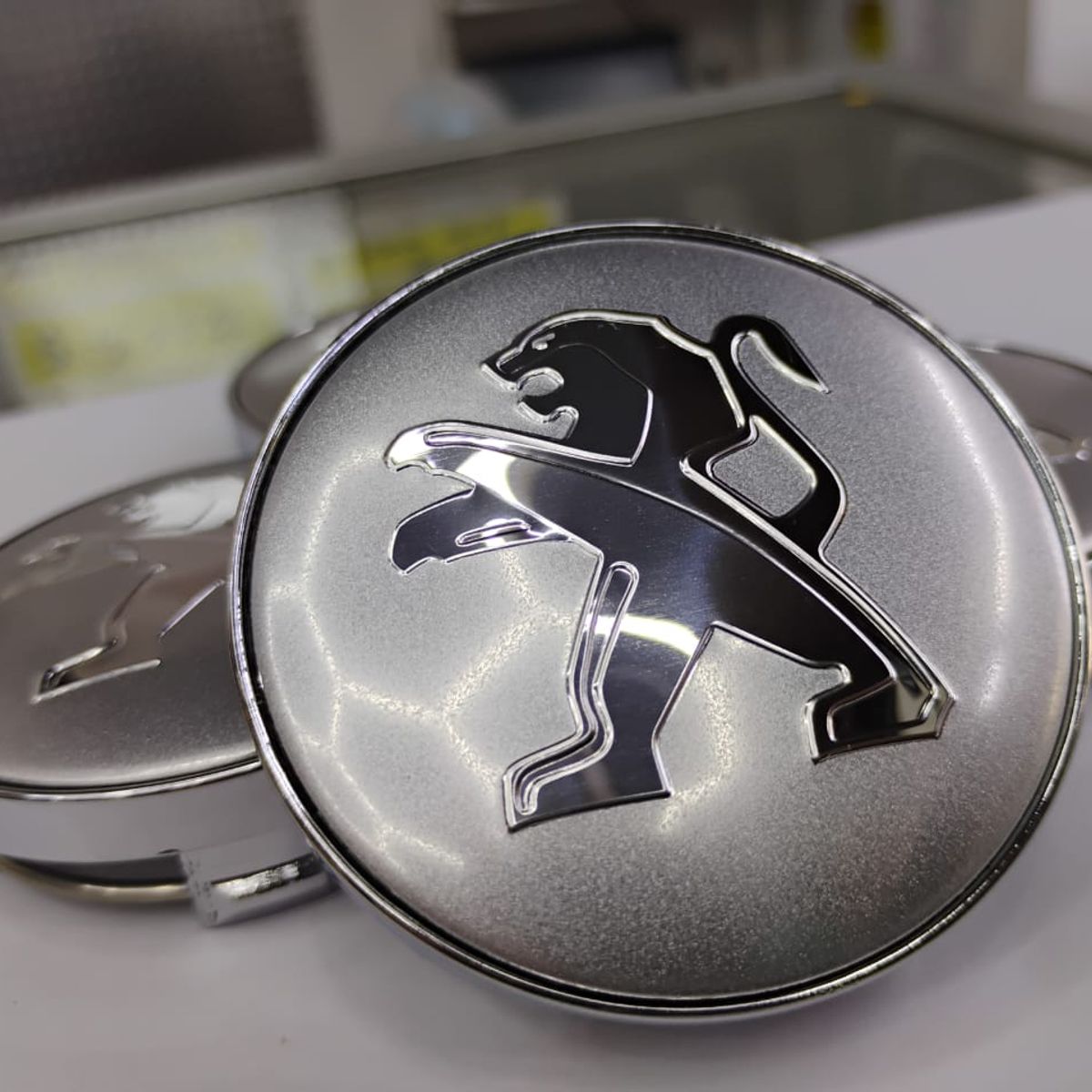 GENERICO - X4 Tapas centro de llantas de auto tunning 56MM PEUGEOT PLATA