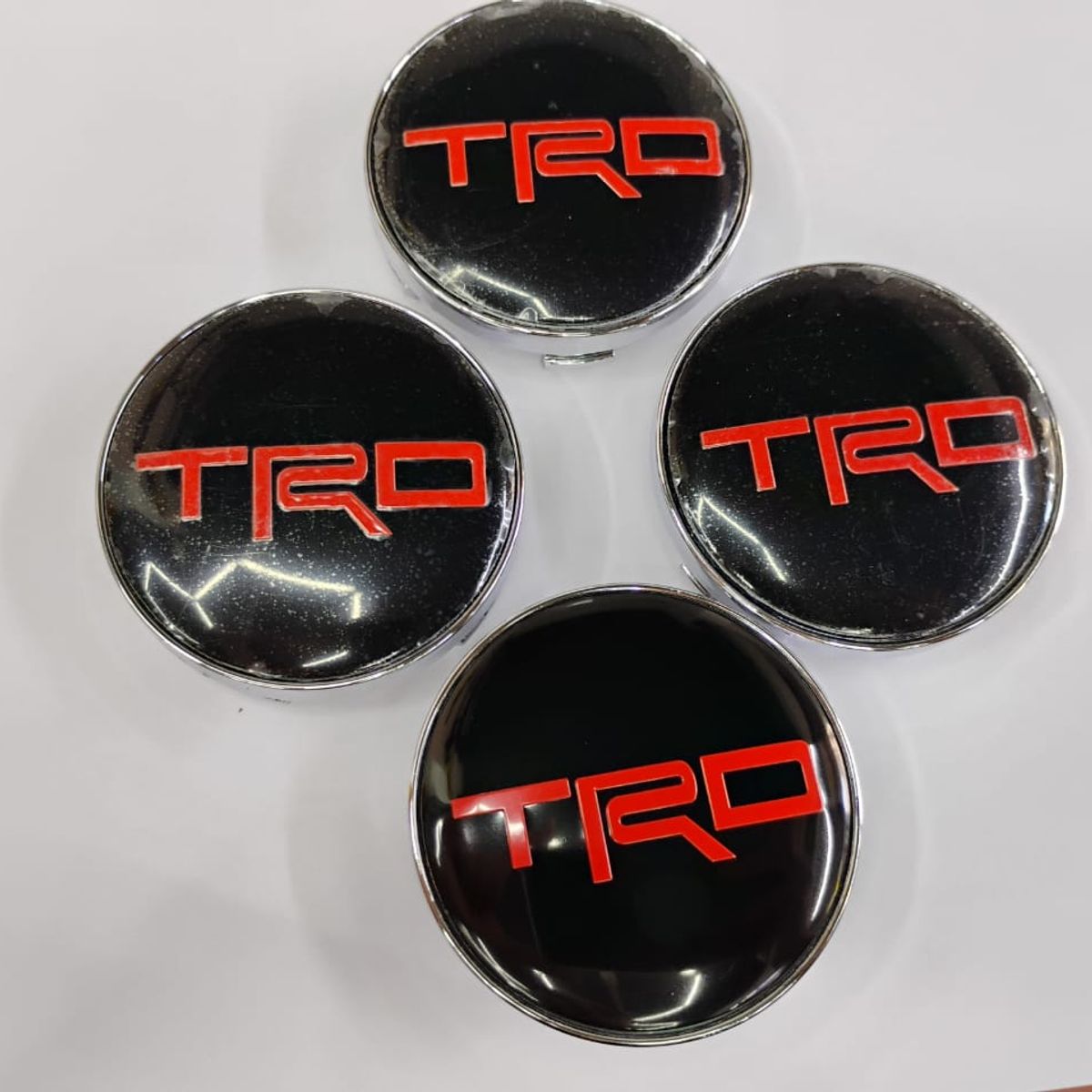 GENERICO - X4 Tapas centro de llantas de auto tunning 56MM TRD