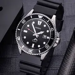 CASIO - MDV-106-1A Reloj Acero Esfera Negra, 200m Resistencia, Cuarzo, Estilo Buceo Profesional