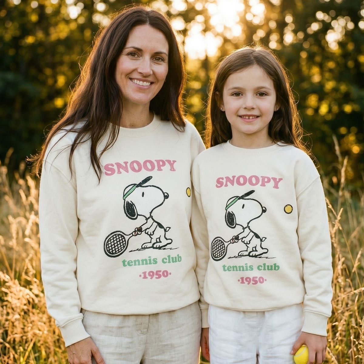 SNOOPY - Polerón Cerrado Niña Tenis Blanco Snoopy