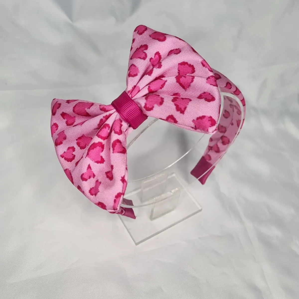 EL ESPACIO DE TOMMY - Cintillo niña diseño rosa corazones