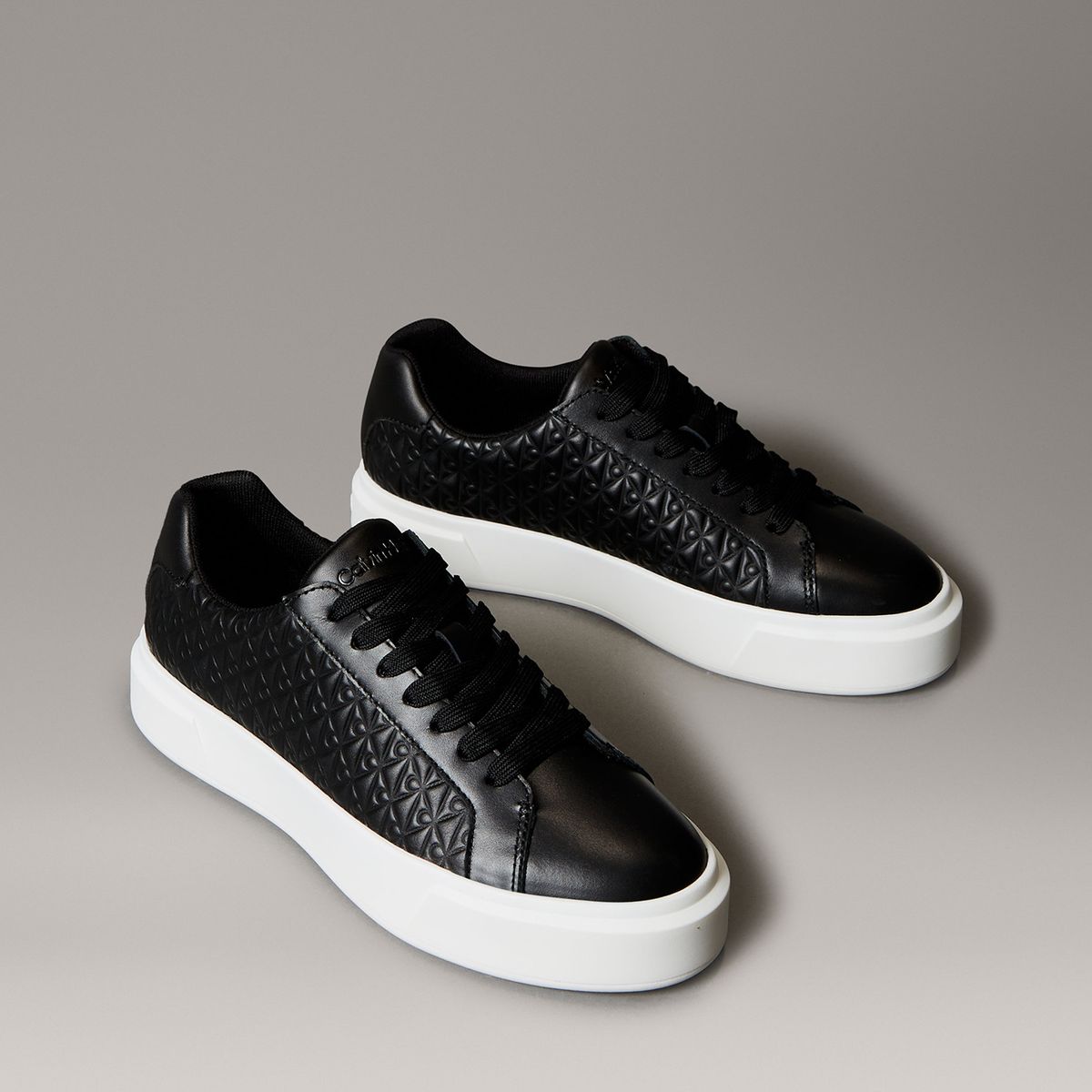 CALVIN KLEIN - Zapatillas Basket en Cuero Negro Calvin Klein