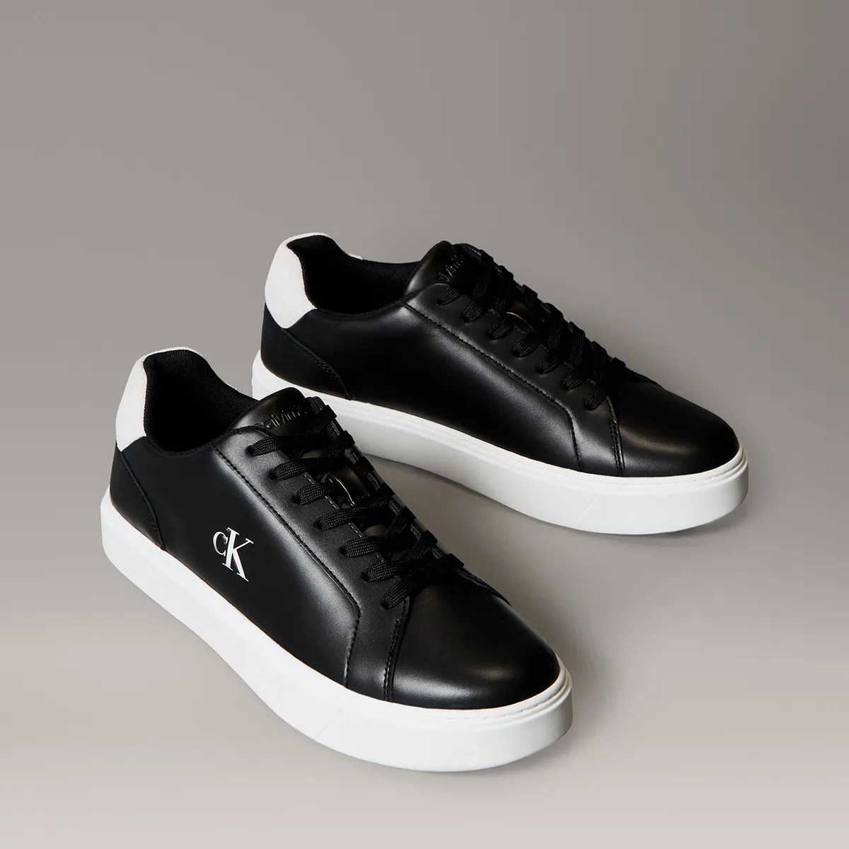 CALVIN KLEIN - Zapatillas Classic en Cuero