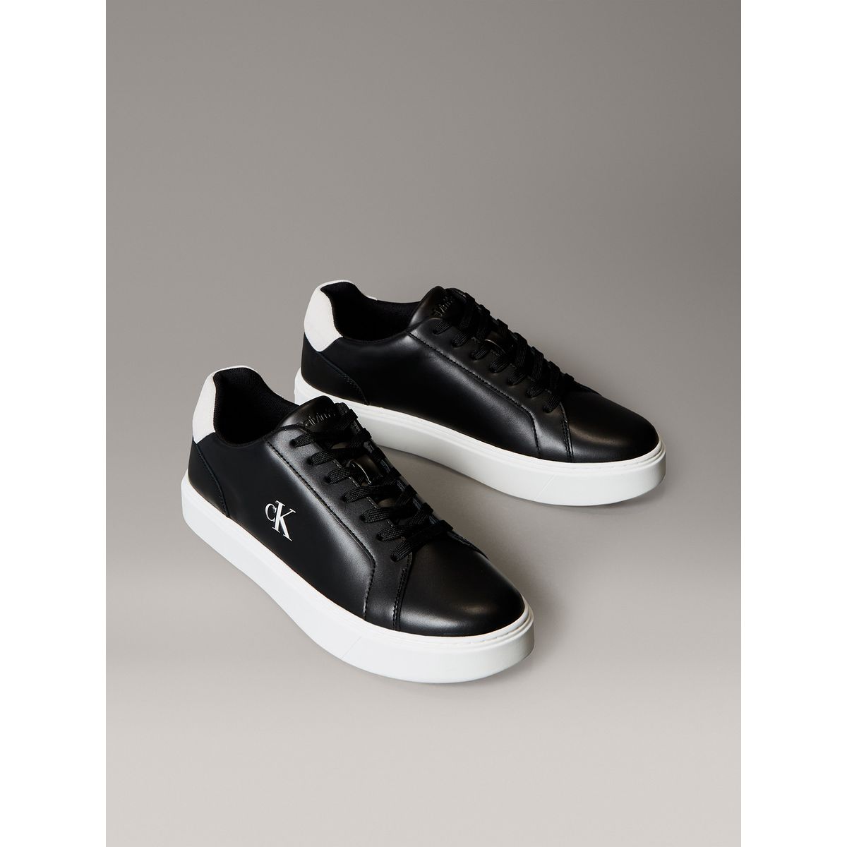 CALVIN KLEIN - Zapatillas Classic en Cuero