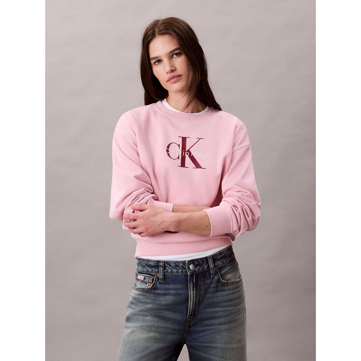 CALVIN KLEIN - Polerón Relaxed con Logo Estampado Rosado Calvin Klein