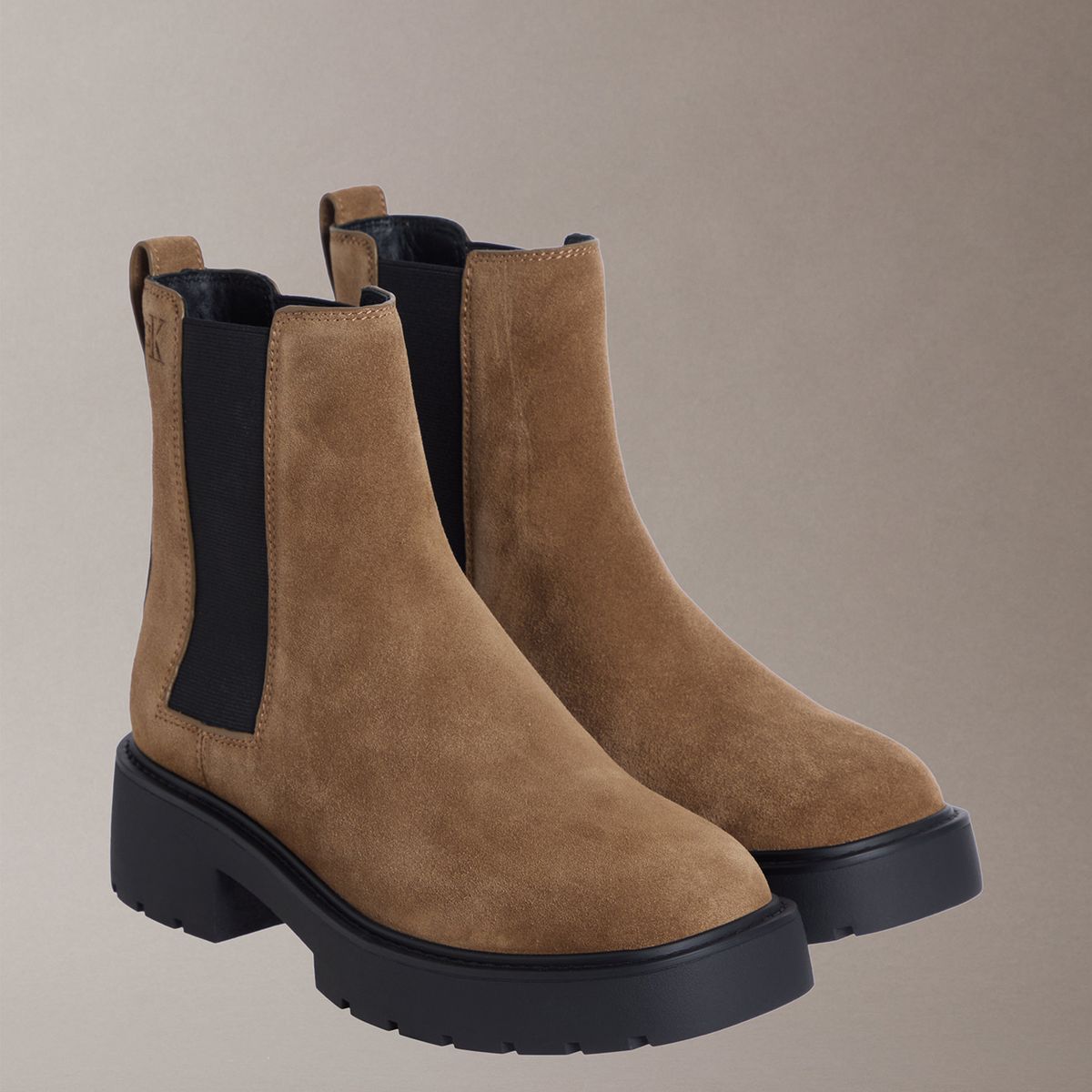 CALVIN KLEIN - Botas Chelsea Chunky de Gamuza Cafe Calvin Klein