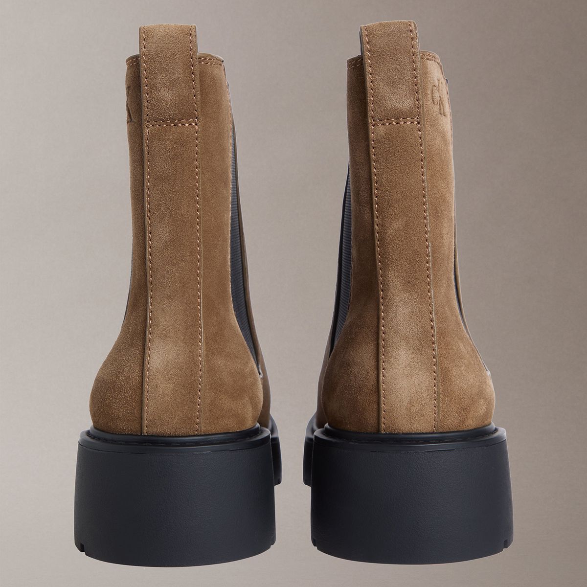 CALVIN KLEIN - Botas Chelsea Chunky de Gamuza Cafe Calvin Klein