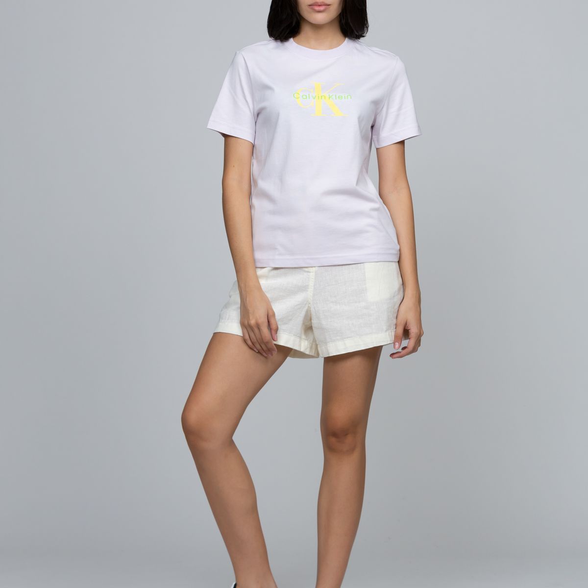 CALVIN KLEIN - Polera Clásica con Monograma Estampado Blanco Calvin Klein