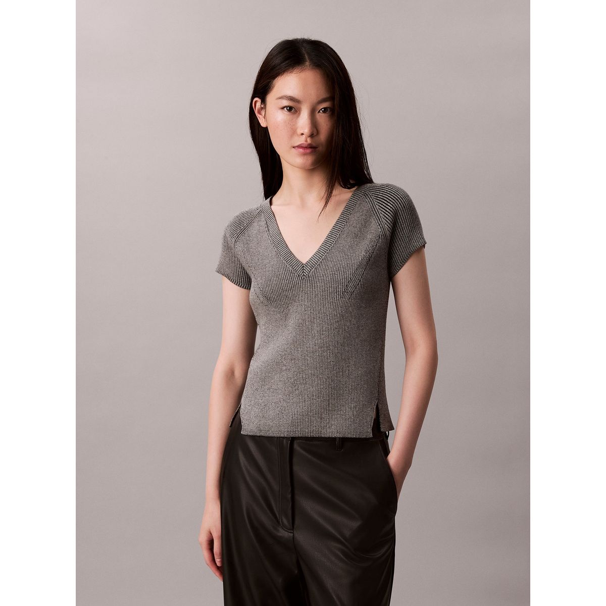 CALVIN KLEIN - Sweater Sin Mangas Jaspeado Gris Calvin Klein