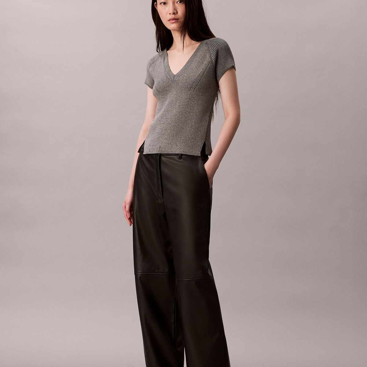 CALVIN KLEIN - Sweater Sin Mangas Jaspeado Gris Calvin Klein