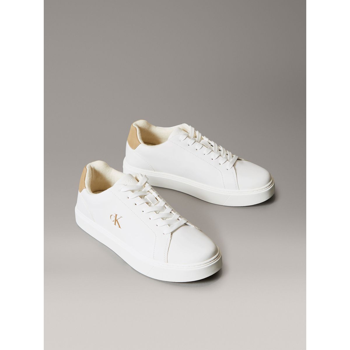 CALVIN KLEIN - Zapatillas Clásicas con Suela Gruesa Blanco Calvin Klein