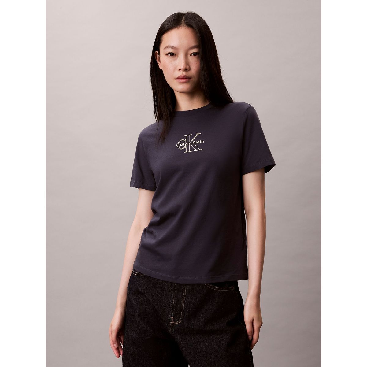 CALVIN KLEIN - Polera Classic Foil Monologo Azul Calvin Klein