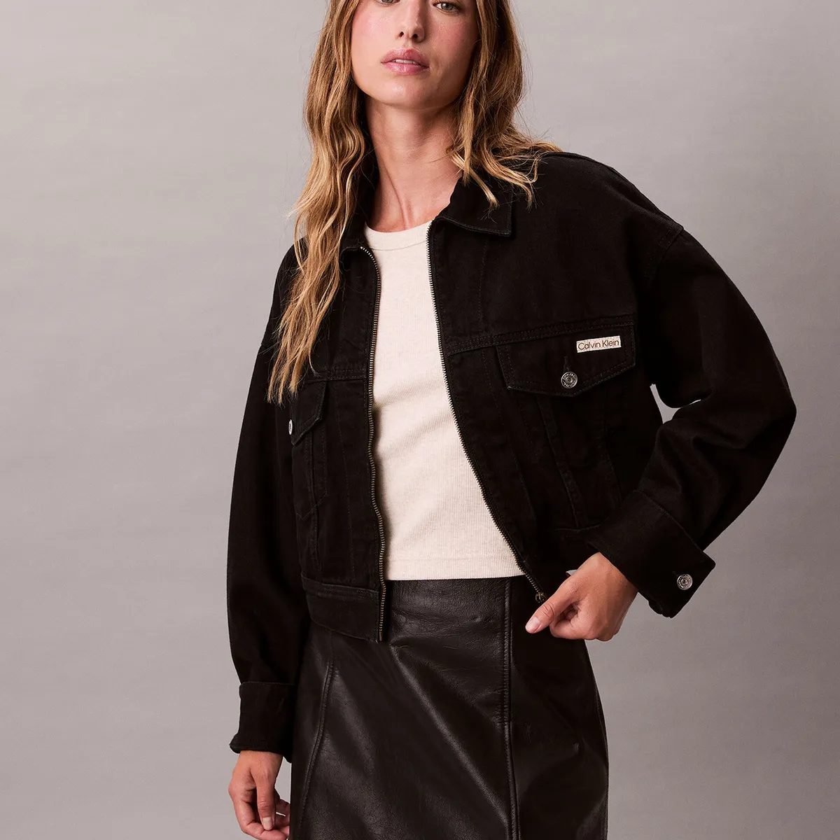 CALVIN KLEIN - Chaqueta Cropped Denim