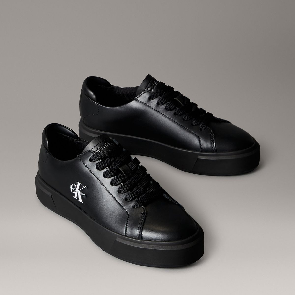 CALVIN KLEIN - Zapatillas Basket de Caña Baja Negro Calvin Klein