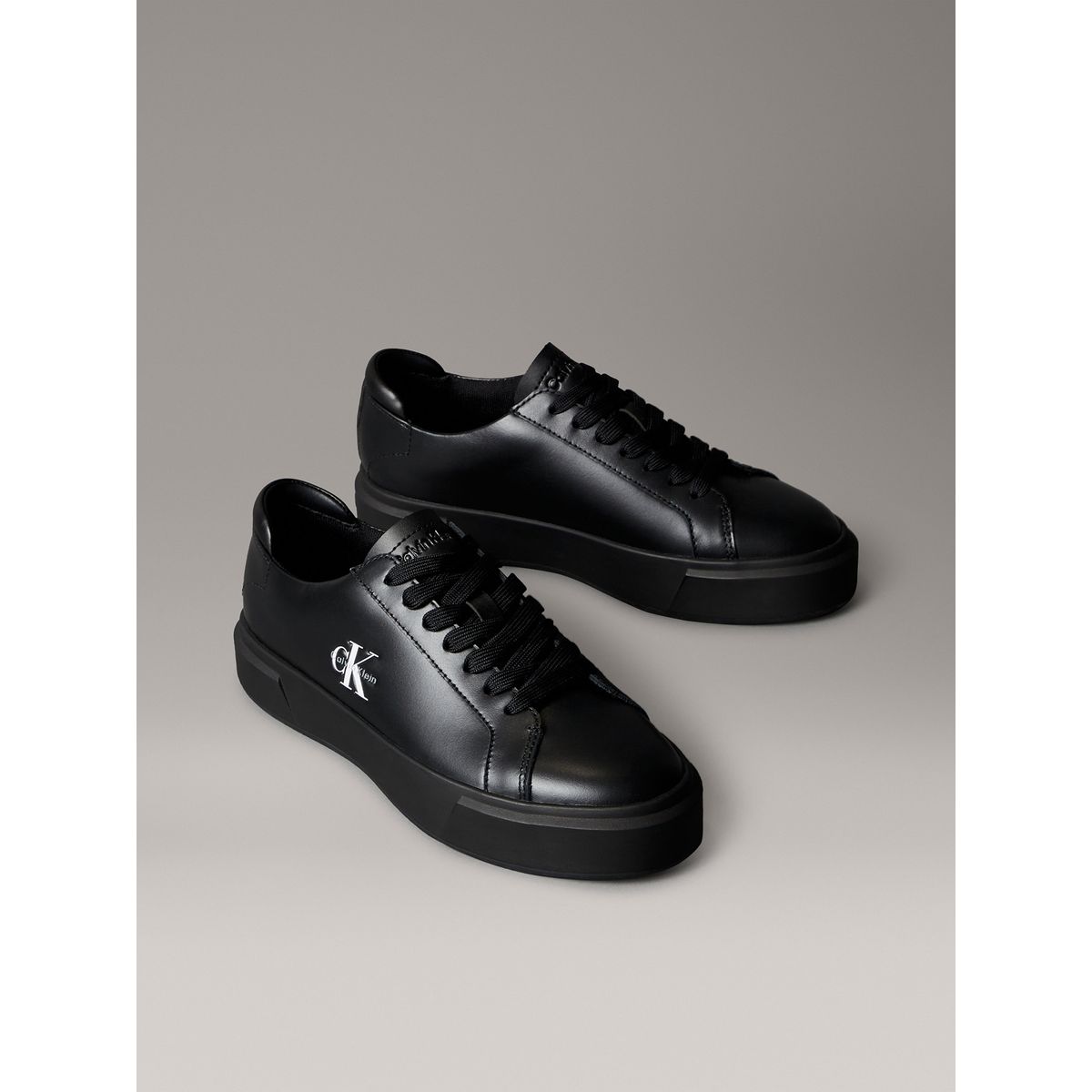 CALVIN KLEIN - Zapatillas Basket de Caña Baja Negro Calvin Klein
