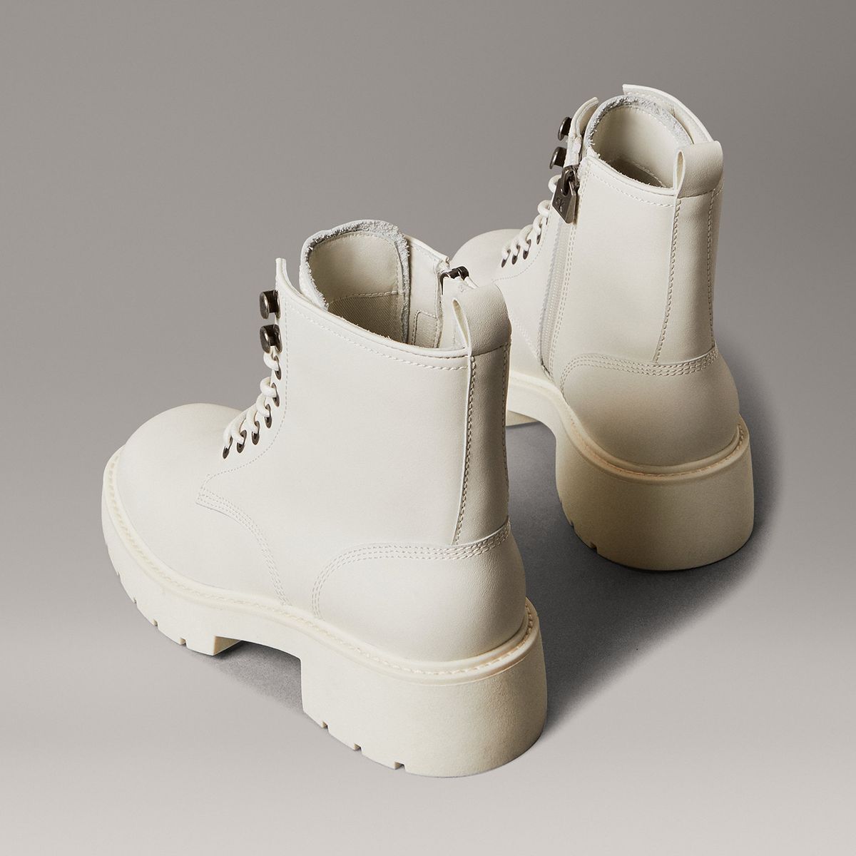 CALVIN KLEIN - Botas Chunky de Cuero Blanco Calvin Klein