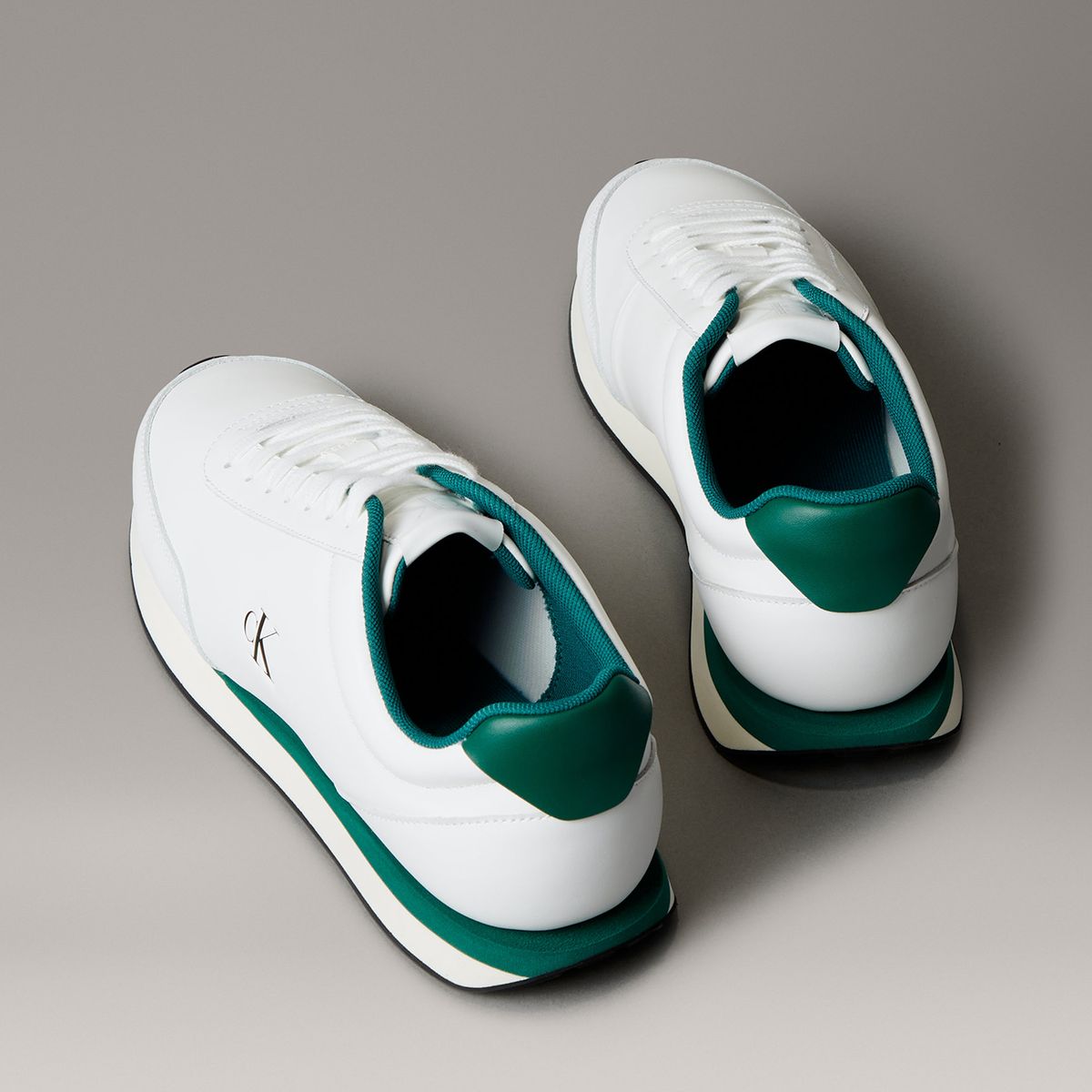 CALVIN KLEIN - Zapatillas Retro Runner en Cuero Blanco Calvin Klein