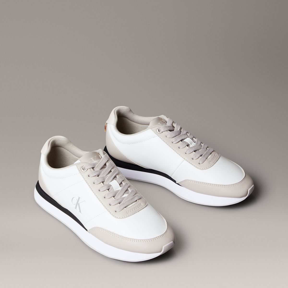 CALVIN KLEIN - Zapatillas Retro Runner de Cuero Blanco Calvin Klein