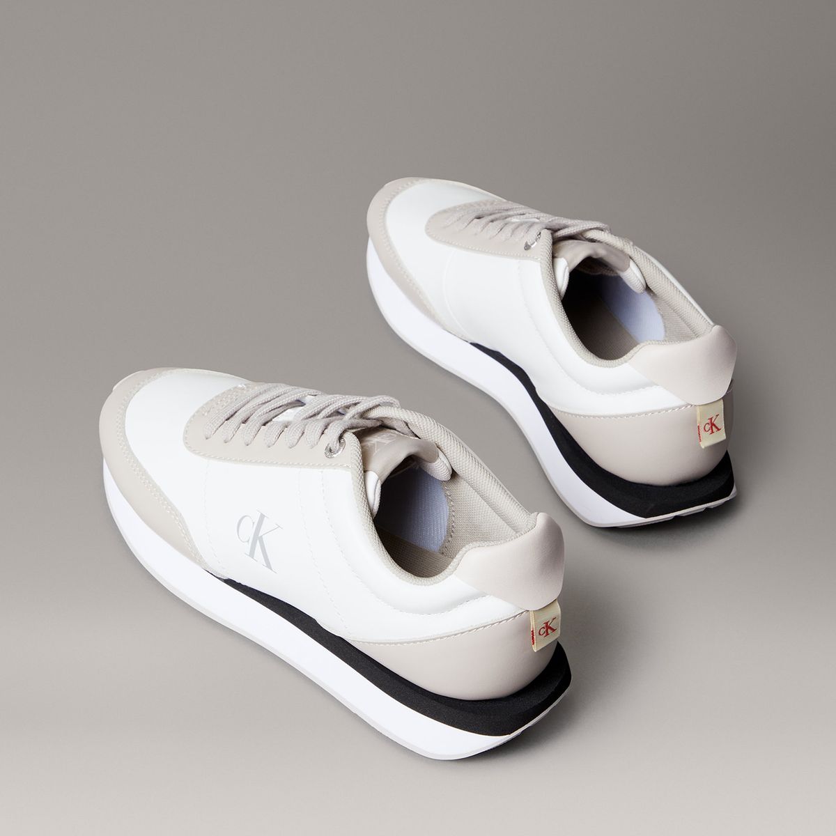 CALVIN KLEIN - Zapatillas Retro Runner de Cuero Blanco Calvin Klein