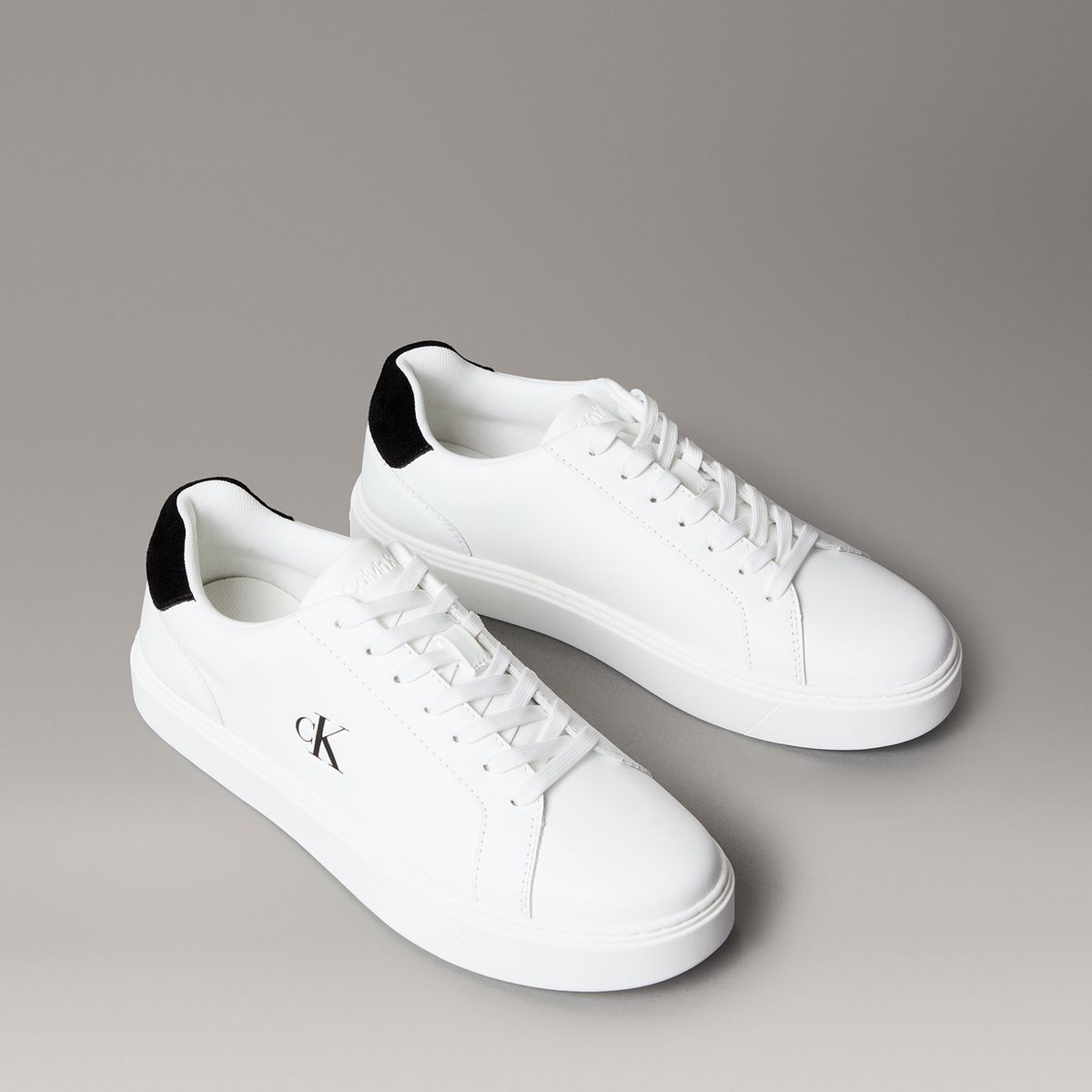 CALVIN KLEIN - Zapatillas Classic en Cuero Blanco Calvin Klein