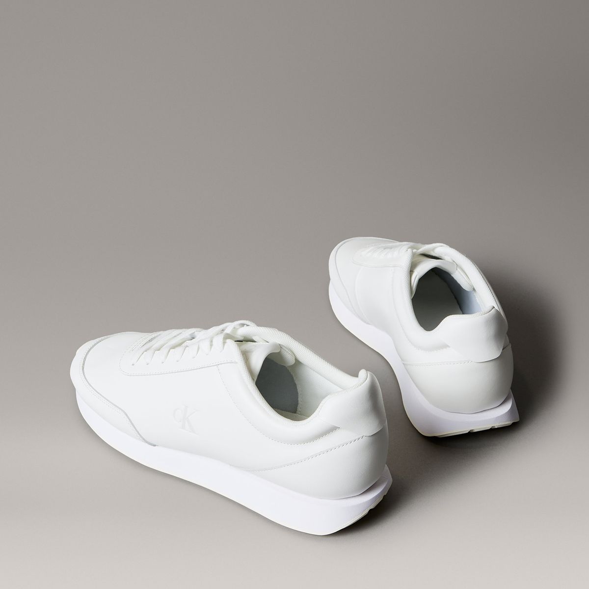 CALVIN KLEIN - Zapatillas Retro Runner en Cuero Blanco Calvin Klein