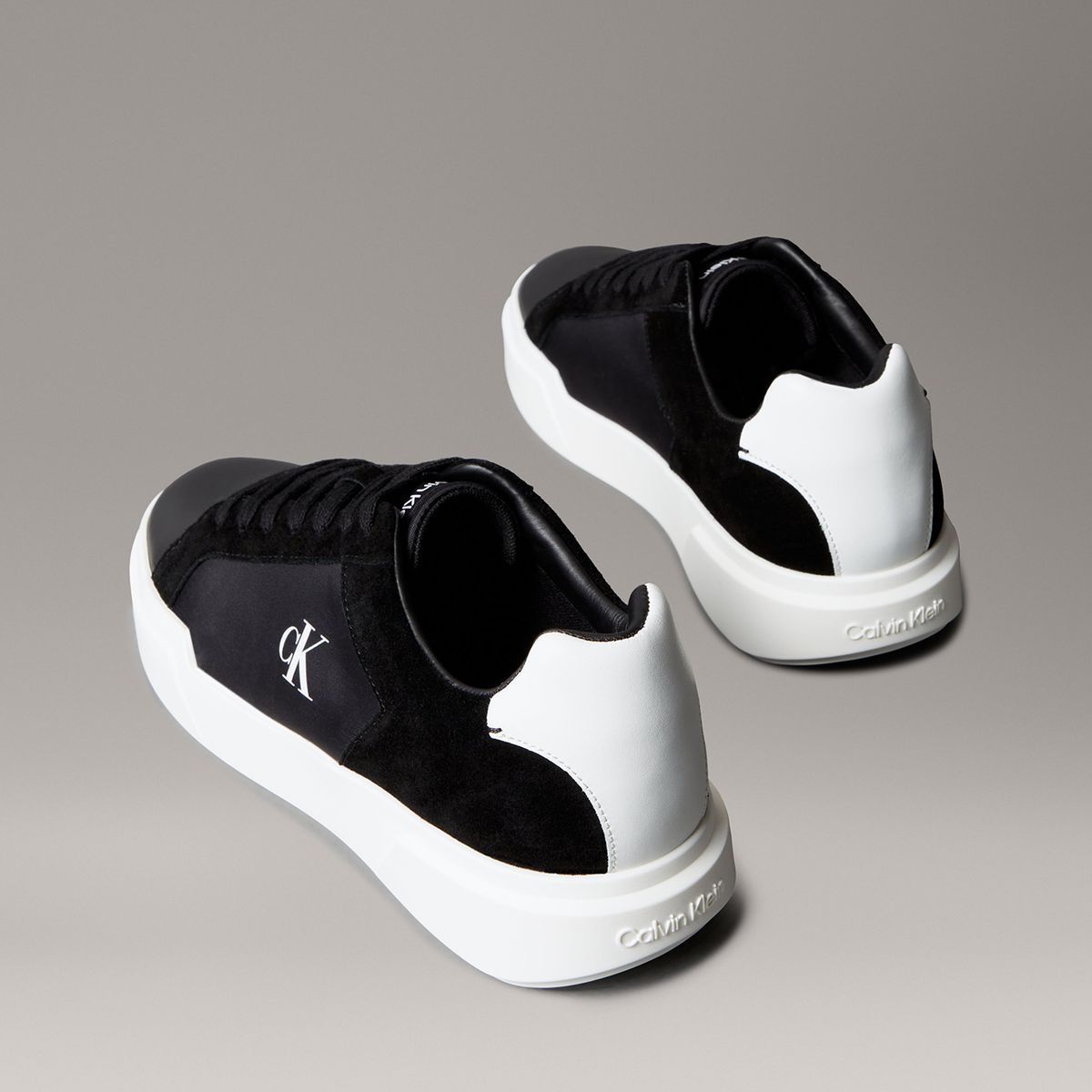 CALVIN KLEIN - Zapatillas de Cuero con Suela Gruesa