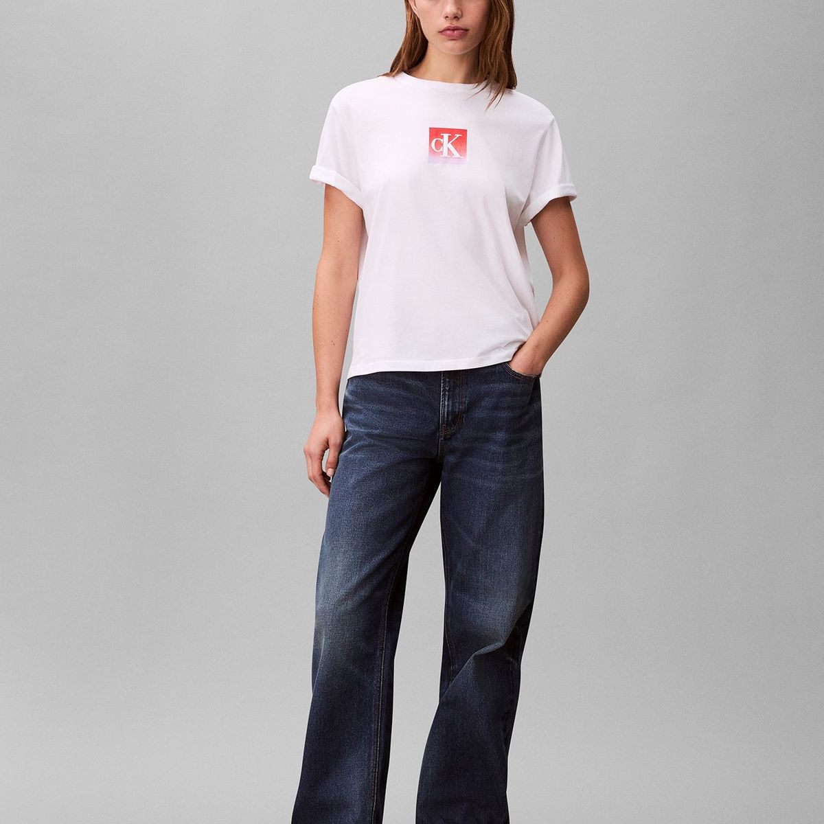 CALVIN KLEIN - Polera con Logo Estampado Tipo Boxed