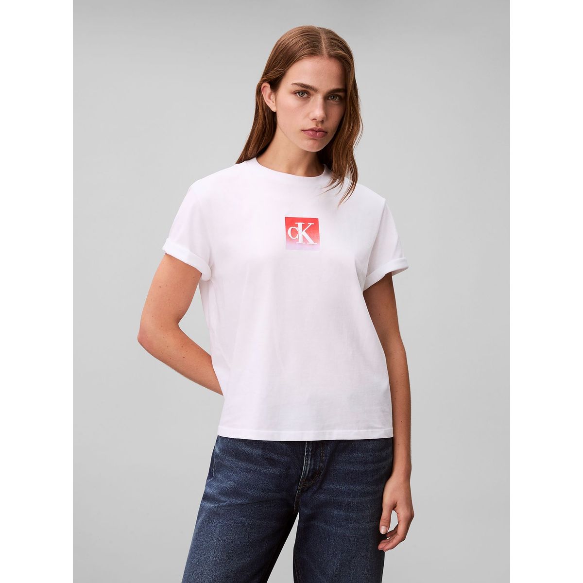 CALVIN KLEIN - Polera con Logo Estampado Tipo Boxed Blanco Calvin Klein