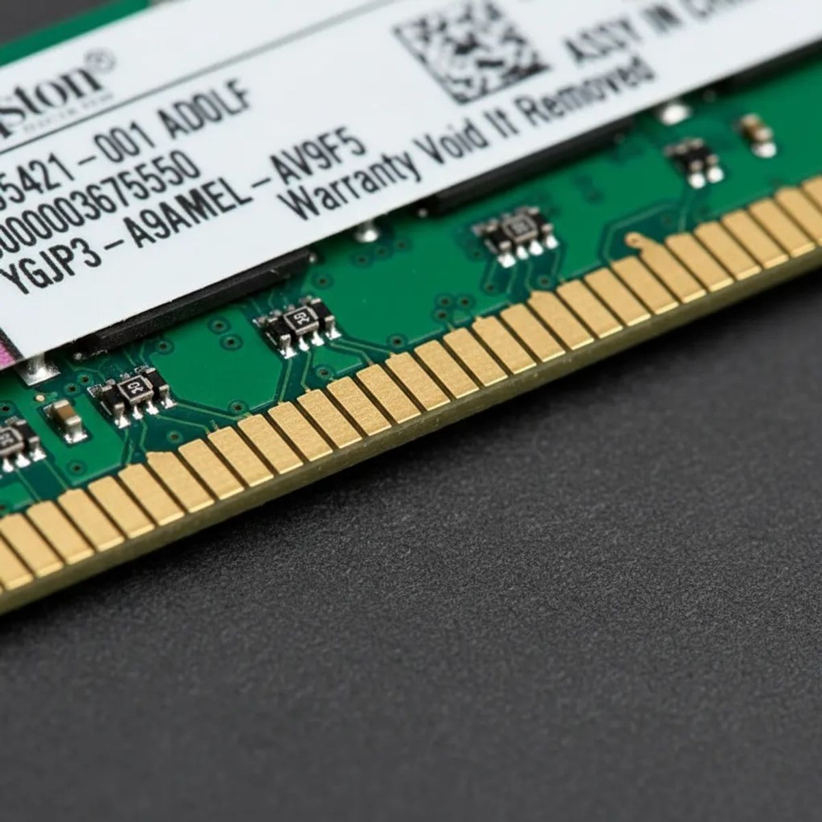 KINGSTON - Memoria Ram Kingston 2 Gb Ddr3 modelo Kvr1333d3n92g