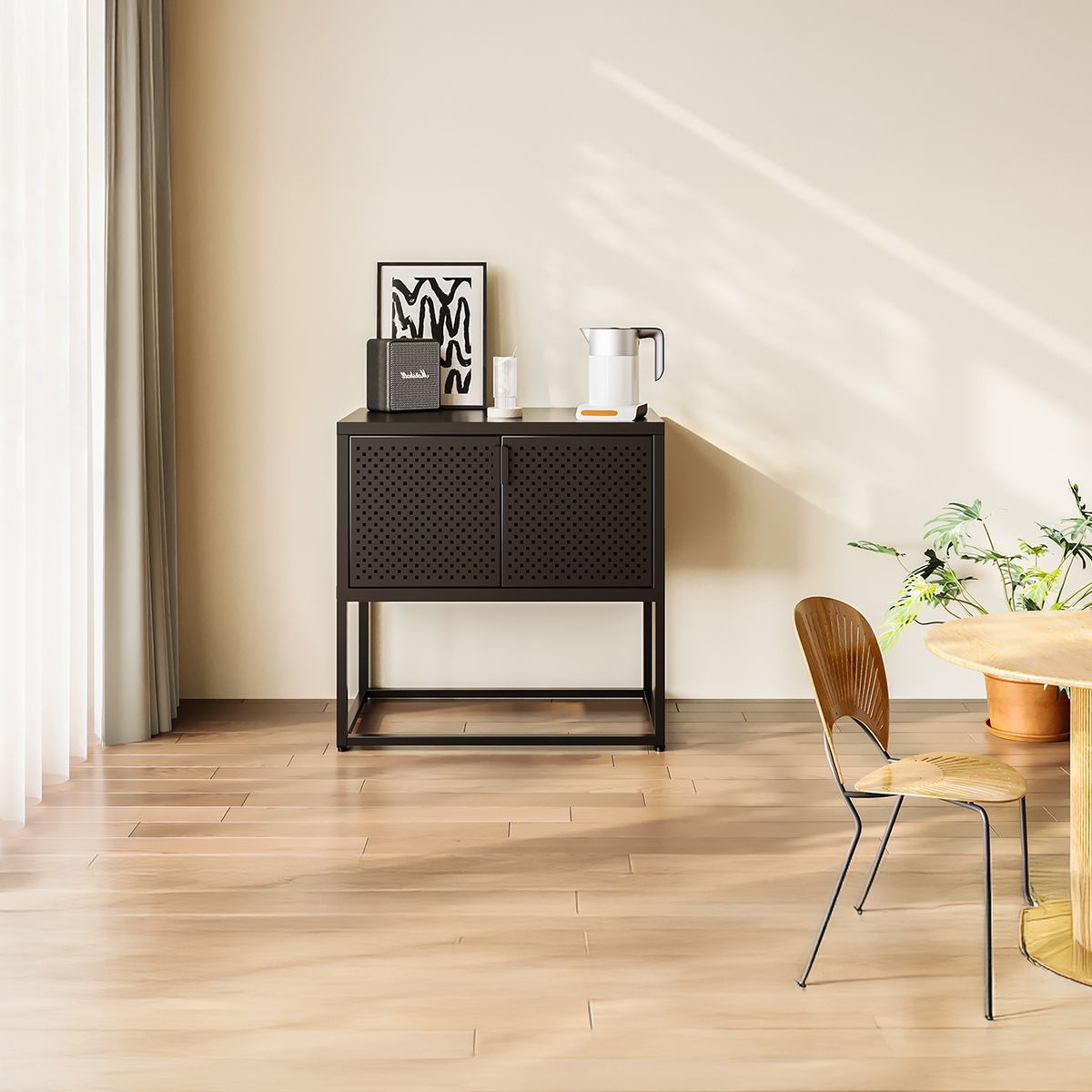FORM DESIGN - Arrimo Medio Newton 2 puertas Negro Form