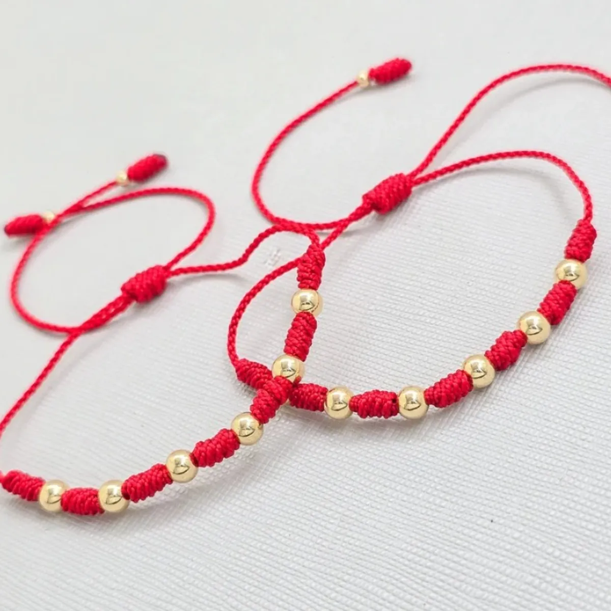 GENERICO - Brazalete Siete Nudos de Protección Oro Laminado 18K