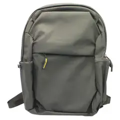 PUNTO STORE - Mochila Negra Impermeable con Cierre Delantero - PS