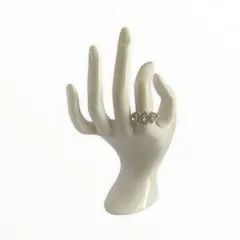 TAETHAI - Anillo de plata 925 con Circones destacados