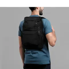 TOTTO - Mochila Urbana Collapse Viaje 22l Negra Lisa Plegable