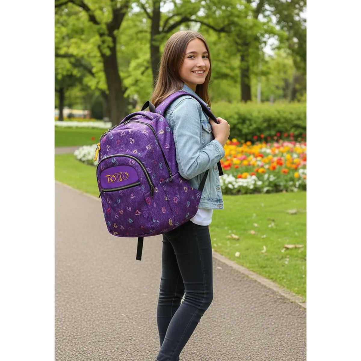TOTTO - Mochila / Morral Escolar Totto Compacta Moderna Durable Y Ligera 20 L