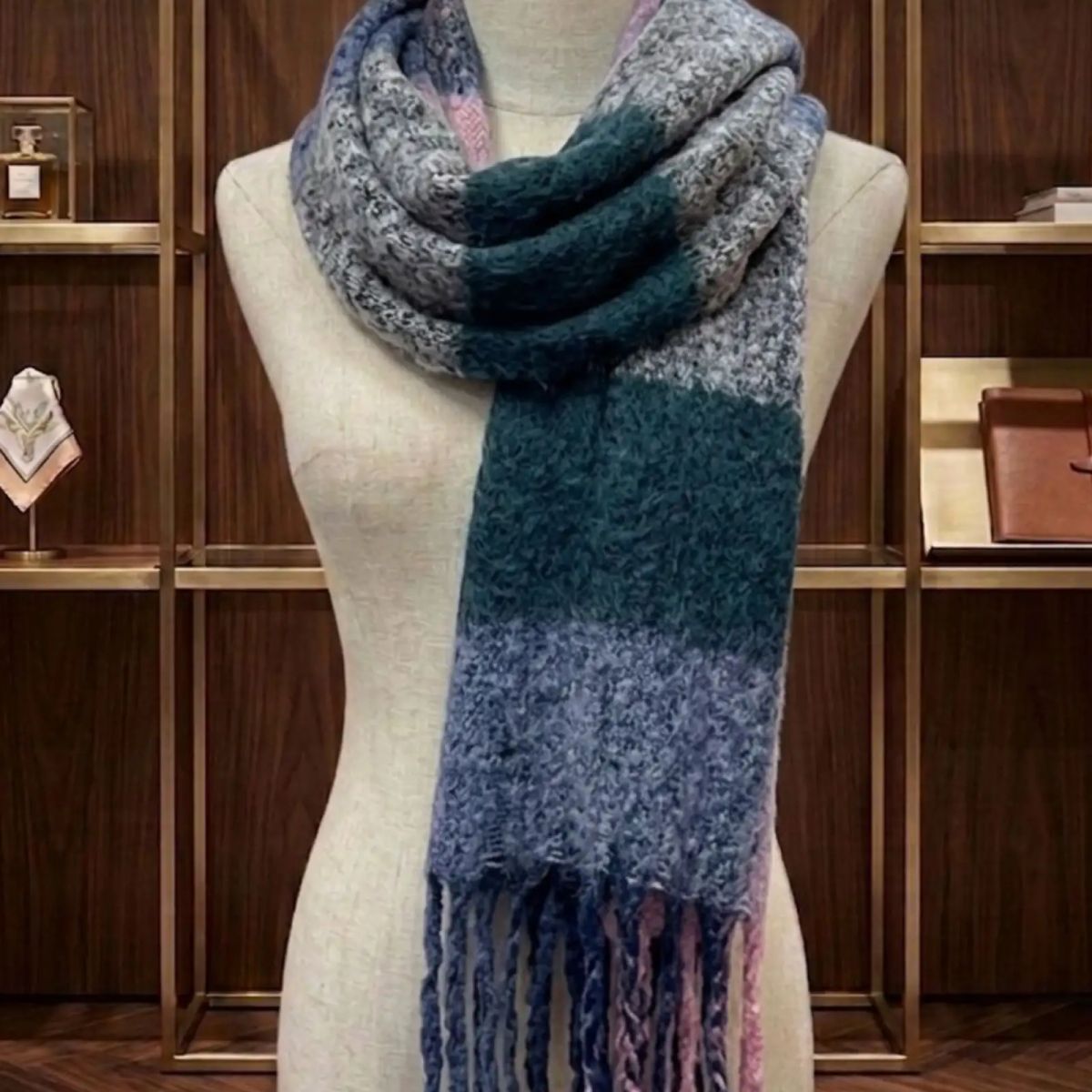 GENERICO - Bufanda Soft Tartán Color Block Temporada Invierno 2026 Diseño surtido