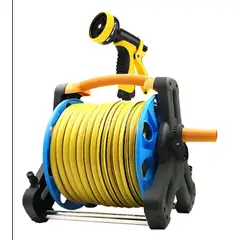 GENERICO - Manguera Retráctil Carrete Y Pulverizador Accesorios Jardín Color Negro