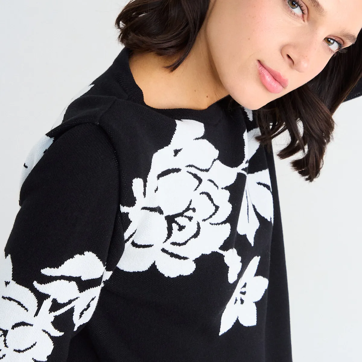 IO - Sweater Fantasia Mujer Negro Io